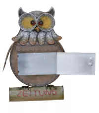 Briefkasten Eule aus Metall – Wandmodell mit Zeitungsrolle, liebevoll gestaltet
