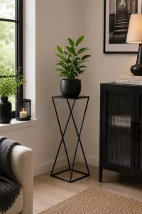 Moderner Blumenständer 83 cm aus Metall – Schwarzer Pflanzenständer im Industrial Stil