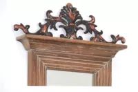 Vintage Wandspiegel mit Metallornamenten und mit Kerzenhalter 