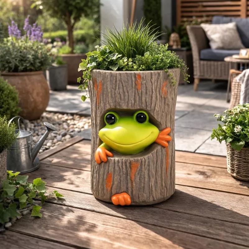 Dekorativer Pflanzkübel in Baumstamm-Optik mit Frosch – 45 cm hoch, Ø30 cm